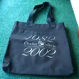Free tote bag with any purchase